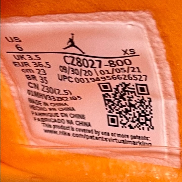 NWT Jordan Nola women’s Orange bright Citrus slides - Picture 9 of 14